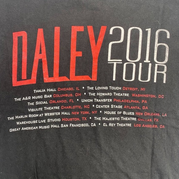 Daley 2016 Tour Graphic Music Tee Thrifted Vintage Style Size M - Picture 9 of 11